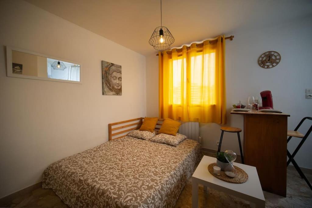 Fully Equipped Apartment Ideal For 2 People Μασσαλία Εξωτερικό φωτογραφία